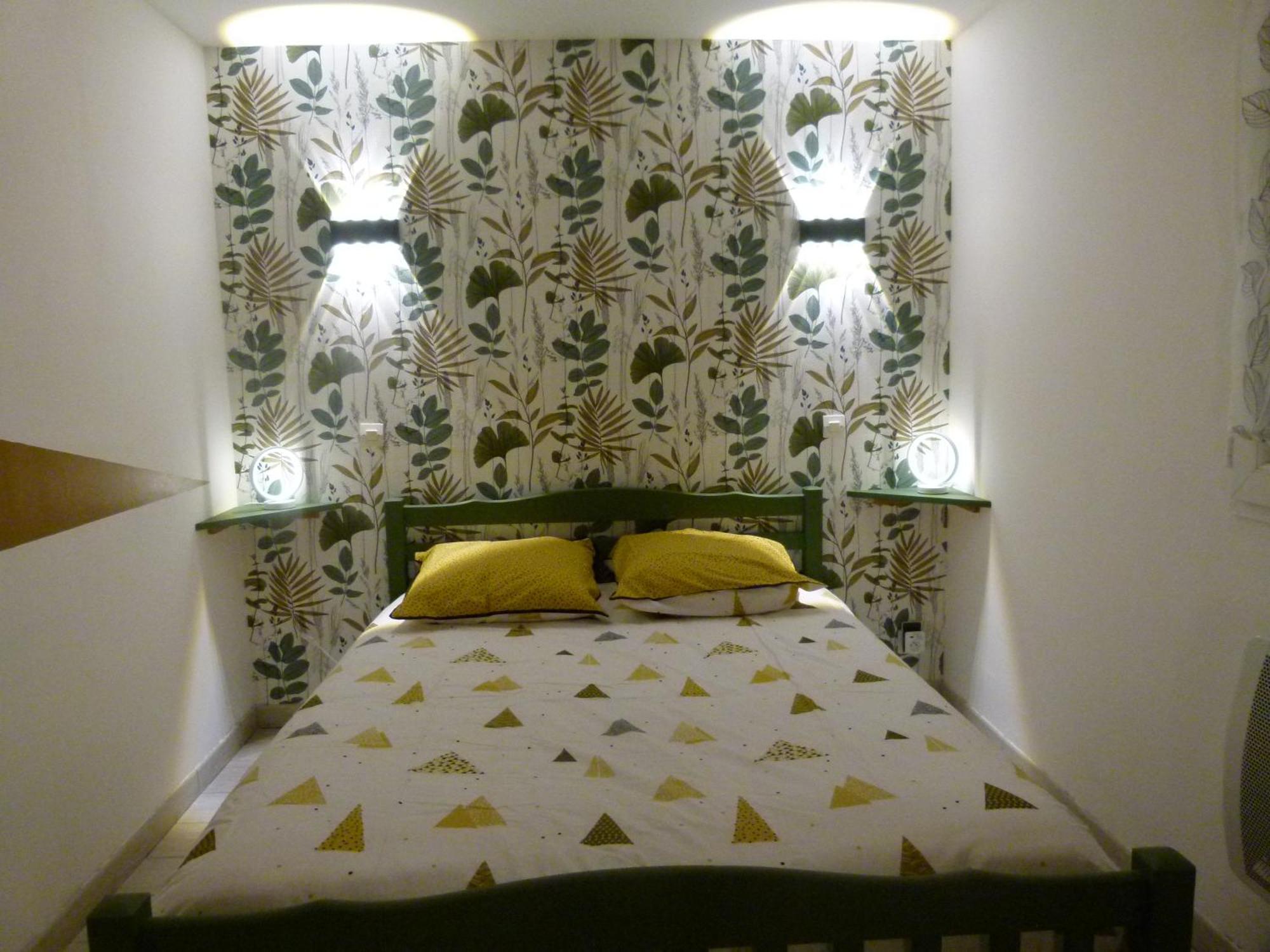 Bed and Breakfast Notre Vie La Roussas Zewnętrze zdjęcie