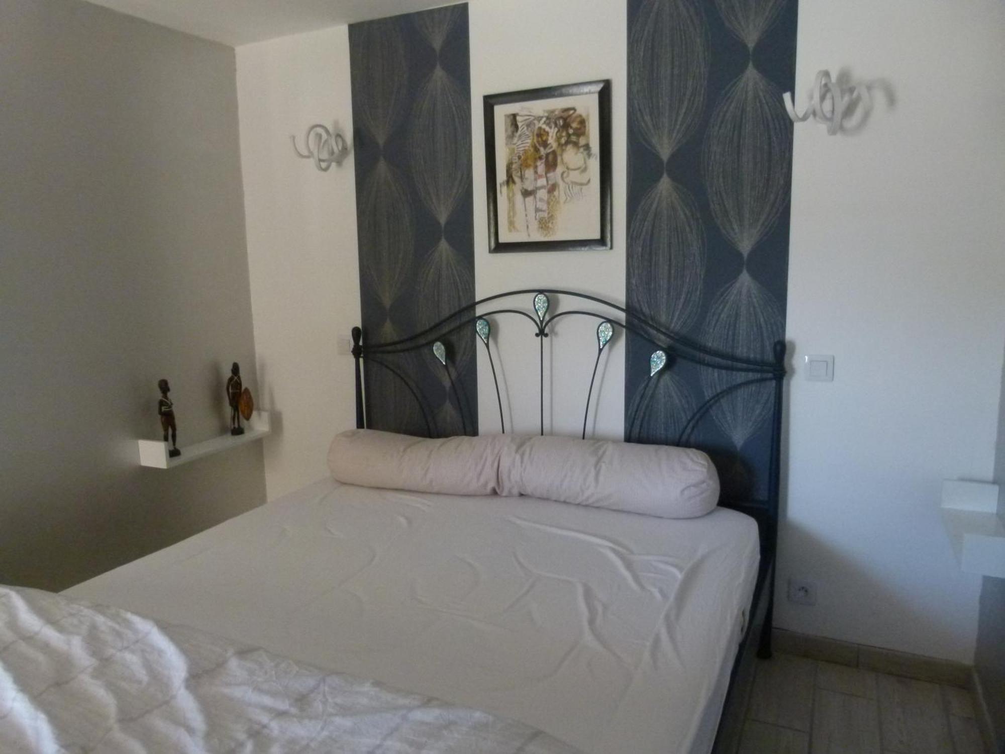 Bed and Breakfast Notre Vie La Roussas Zewnętrze zdjęcie